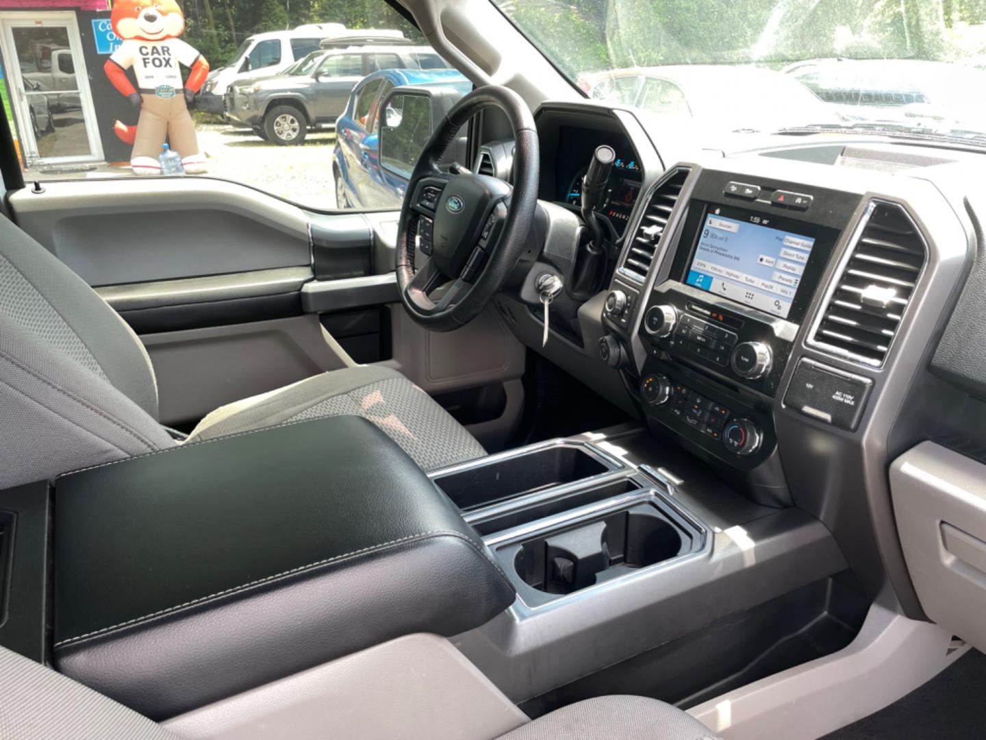 2016 WHITE FORD F-150 XLt (1FTEW1EP1GF) with an 2.7L engine, Automatic transmission, located at 5103 Dorchester Rd., Charleston, SC, 29418-5607, (843) 767-1122, 36.245171, -115.228050 - Photo#8